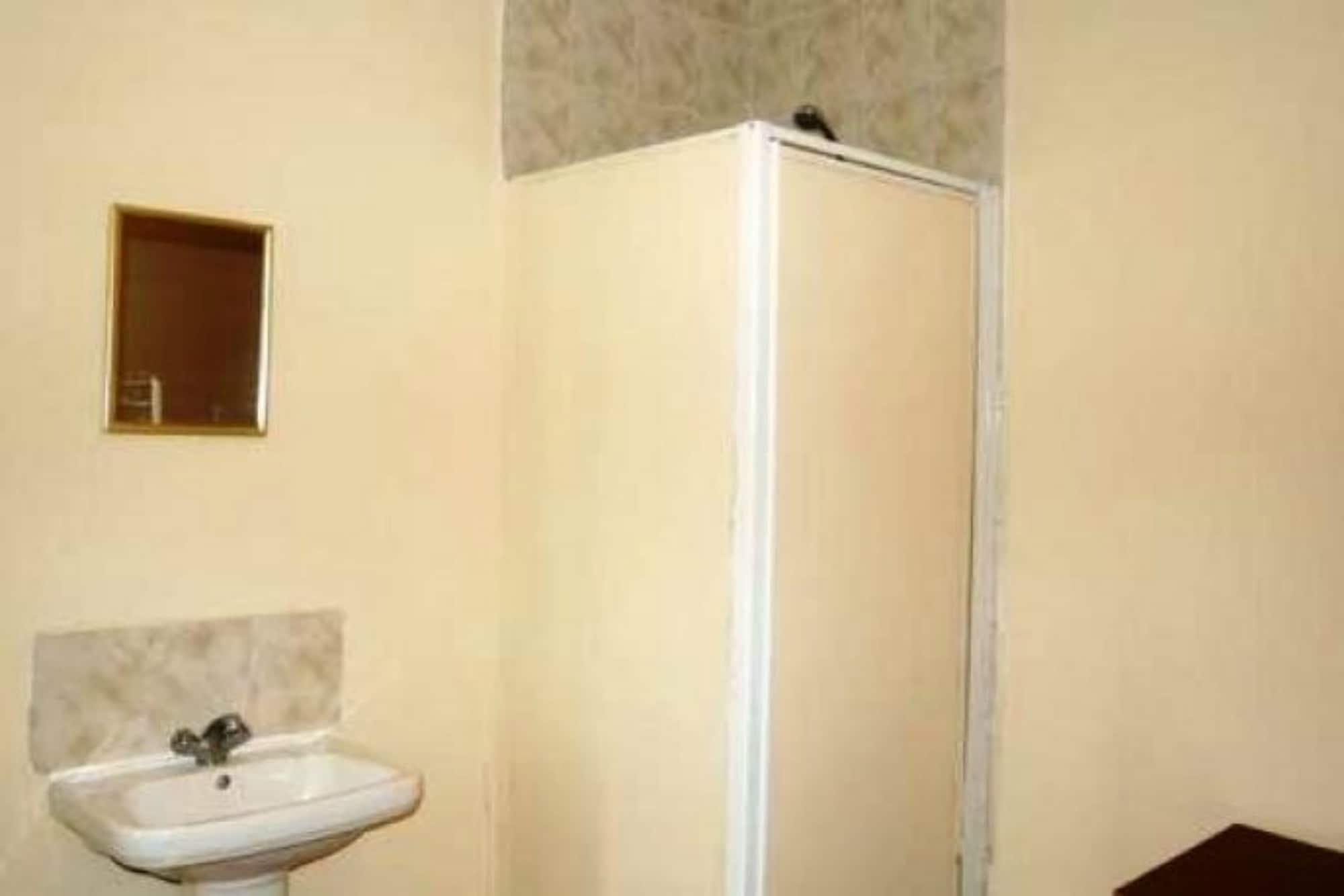 Kensal Green Backpackers Лондон Экстерьер фото