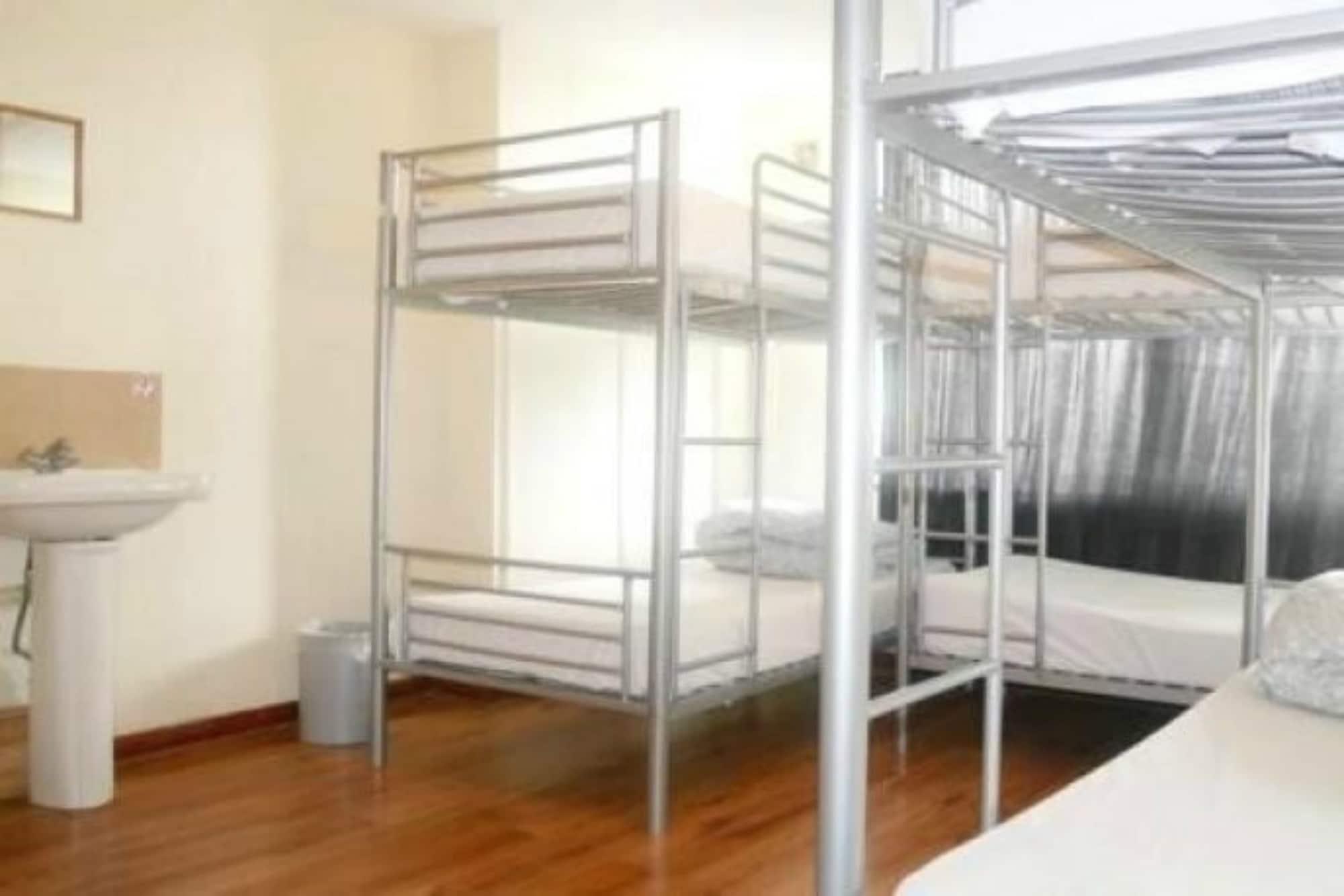 Kensal Green Backpackers Лондон Экстерьер фото