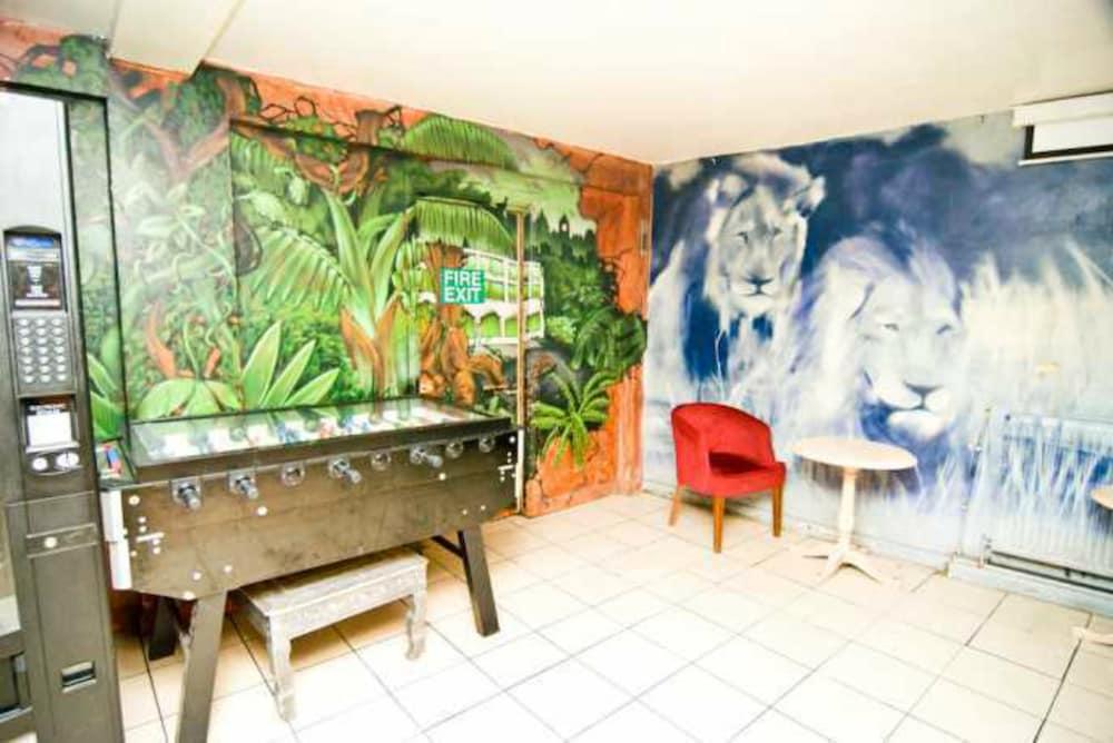 Kensal Green Backpackers Лондон Экстерьер фото
