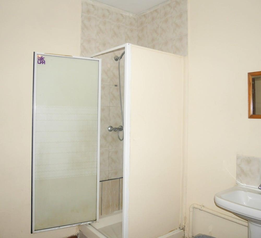 Kensal Green Backpackers Лондон Экстерьер фото