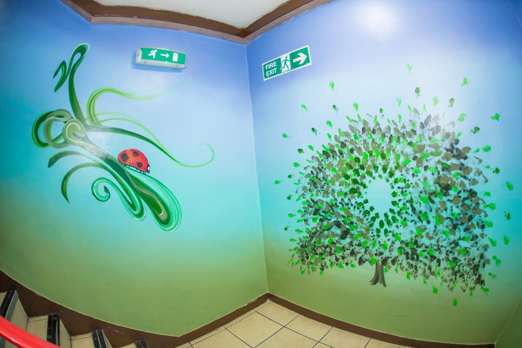 Kensal Green Backpackers Лондон Экстерьер фото